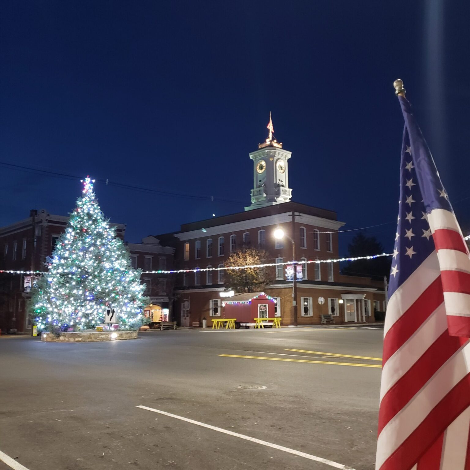 Greencastle Prepares for Festive Tree Lighting Ceremony