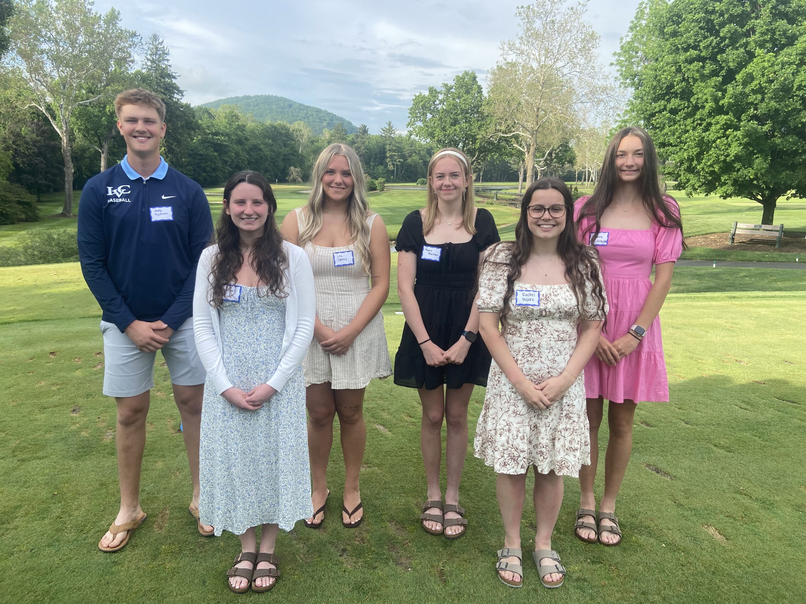 Waynesboro College Club awards $35,000 in scholarships to six seniors